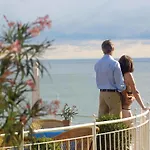 The Shoreline Sellin Aparthotel