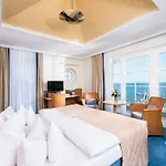 The Shoreline Sellin Aparthotel
