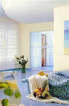 מלון דירות The Shoreline Sellin