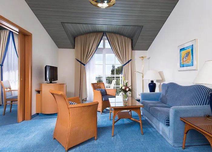 The Shoreline Sellin 4*